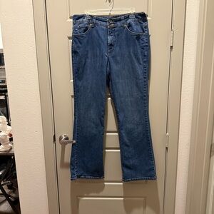 Arianna Bootcut Jeans Size 14‎ Stretch Denim Mid Rise